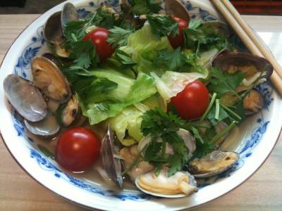 レタスとあさりのスープ