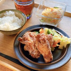 しょうゆ味のフライドチキン