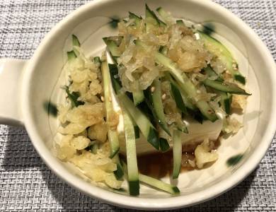 天かすときゅうりの冷ややっこ