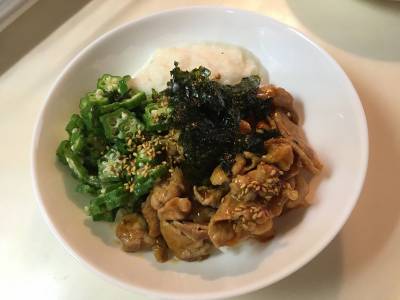 オクラナムルと長芋のビビンバ