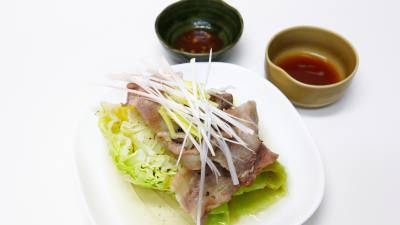 キャベツと豚肉の酒蒸し