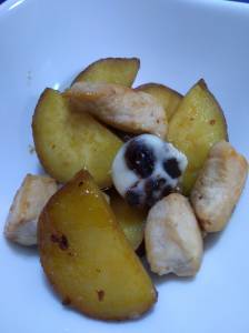 さつまいもと鶏肉のレーズンバターきんぴら