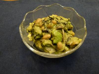 アボカドのひじきサラダ