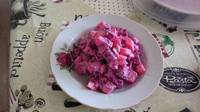 ビーツと豆腐の美人サラダ