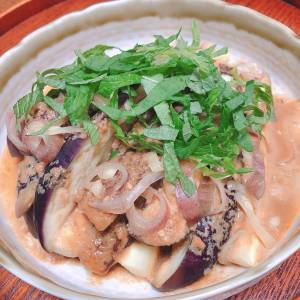 冷やしなすのごまソース