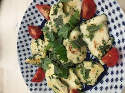 鶏むね肉の青じそバターソテー