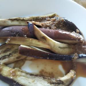 冷やしなすのごまソース