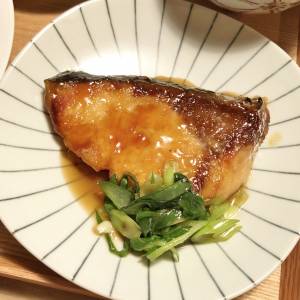 ぶりの照り焼き