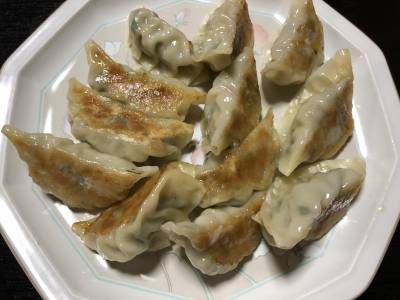 焼きギョーザ