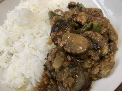 冷凍なすのキーマカレー