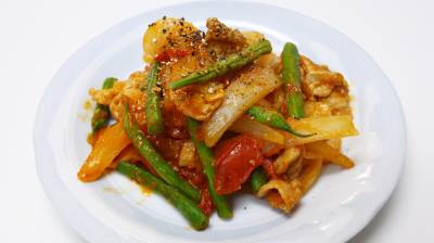 豚こまと初夏野菜のケチャップ炒め