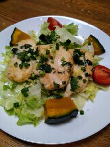 鶏むね肉の青じそバターソテー