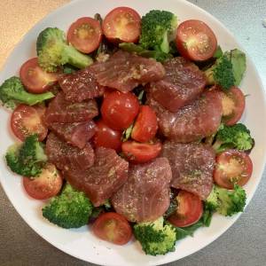 まぐろのカルパッチョ 柚子こしょう風味