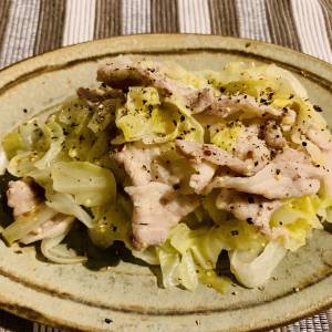 春キャベツと豚肉のすっぱ蒸し