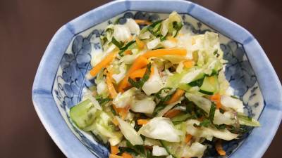 鈴木家の絶品!和風サラダ