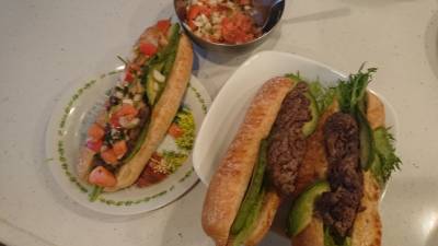 重ねステーキバーガー