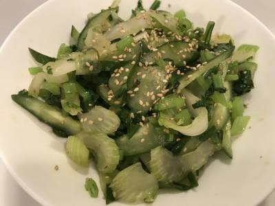 きゅうりのごま油あえ