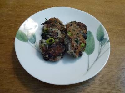 枝豆と鶏ひき肉の寄せ焼き