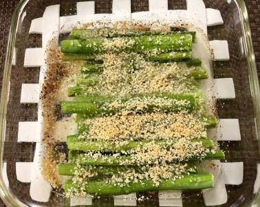 アスパラのパルミジャーノ風