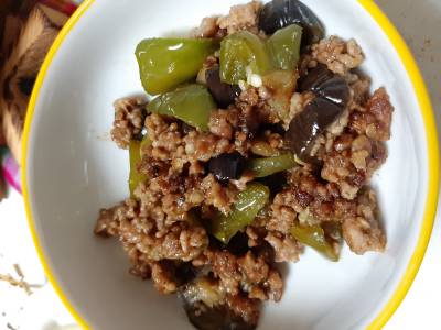 なすと豚肉のしぎ焼き