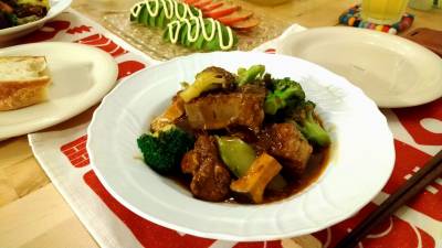 スペアリブの豆豉(トーチ)煮込み