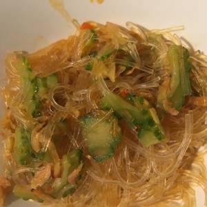 ゴーヤーと春雨のピリ辛炒め煮