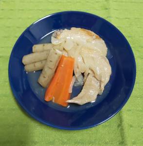 鶏肉とごぼうのワイン煮