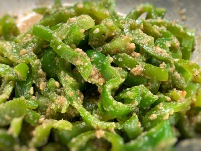 ピーマンのごま酢あえ