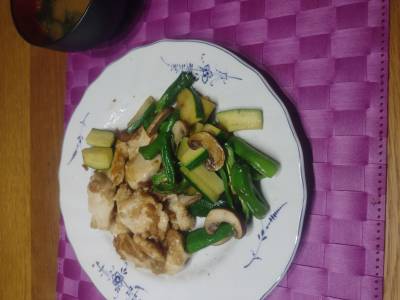 鶏むね肉のしょうが焼き