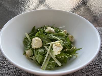 クリームチーズと水菜の柚子こしょうあえ