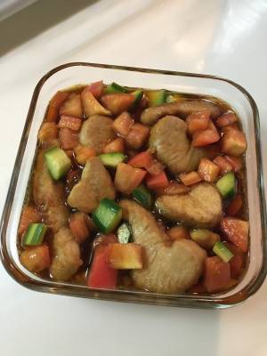 かつおとししとうのトマト黒酢びたし