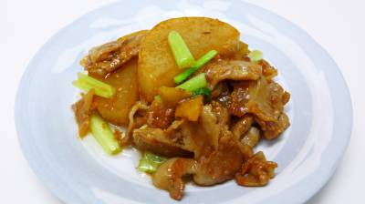 大根と豚バラの照り煮