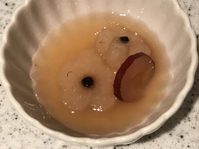 梨の甘煮冷茶