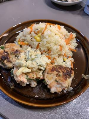 サーモンとえびのハンバーグ