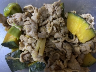 かぼちゃと牛肉のバターじょうゆ