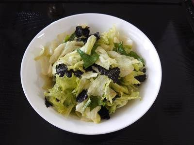 レタスののりもみサラダ