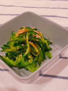 きゅうりのごま油あえ