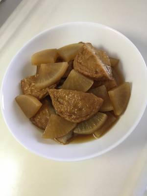 さつま揚げと大根の煮物