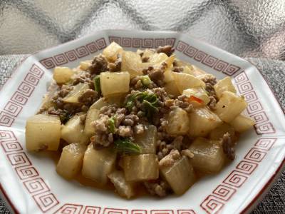 コロコロ大根の炒めマーボー