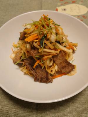 牛肉と切り漬けの炒め物