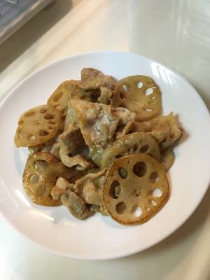 れんこんと豚肉のにんにくみそ炒め