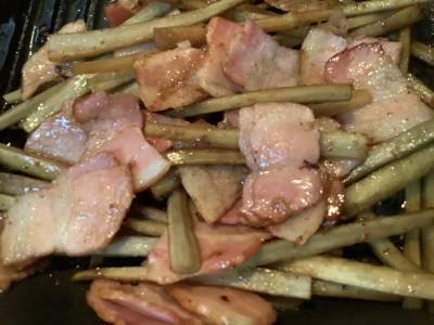 新ごぼうとベーコンのきんぴら