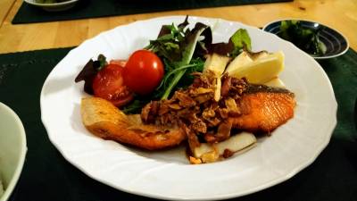 生ざけのムニエル アーモンドソース