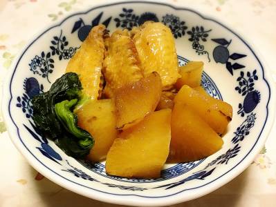 大根と手羽先のやわらか煮