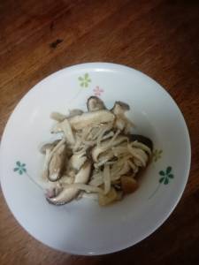 きのこの強火ソテー