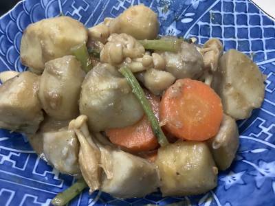 里芋と豚肉のごまみそ煮