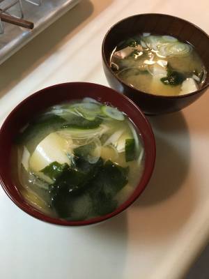 わかめと豆腐のみそ汁
