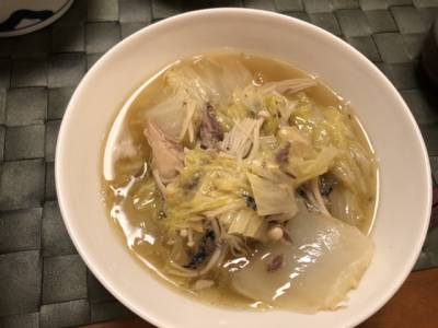 白菜とさば缶の煮物