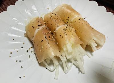 生ハムの大根巻き