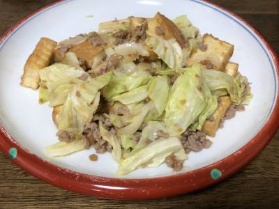 キャベツと厚揚げのみそ炒め